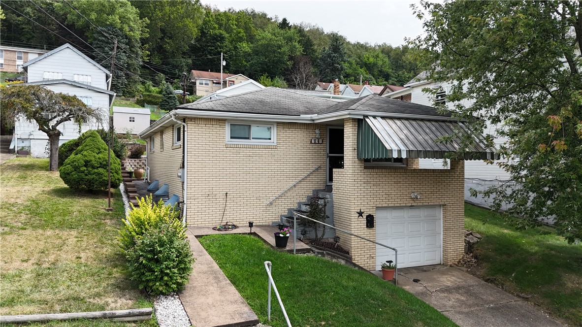 Delaware Ave, Glassport, PA 15045