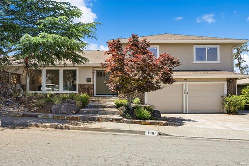 190 Drakewood Place, Novato, CA, 94947 | Card Image