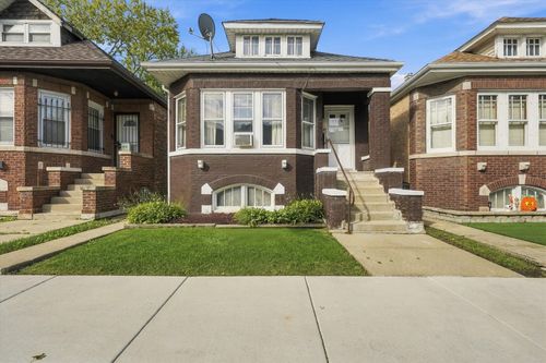 5708 S Richmond Street, Chicago, IL, 60629 | Card Image