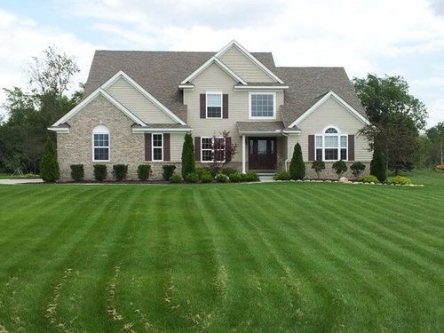 6470 Earl June Ct, Dexter, MI, 48130 | Card Image