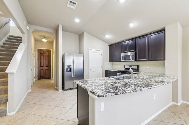300 Wincliff Dr, House other with 3 bedrooms, 2 bathrooms and 4 parking in Buda TX | Image 16