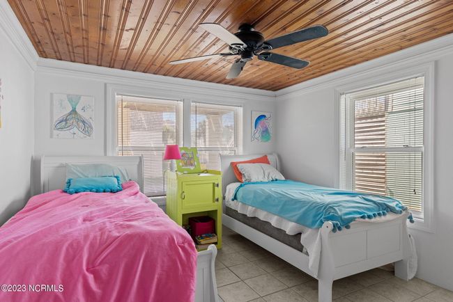 Front Downstairs Bedroom 2 | Image 13