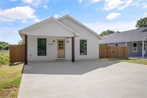5702 Arkansas Trl, Granbury, TX, 76048-3107 | Card Image
