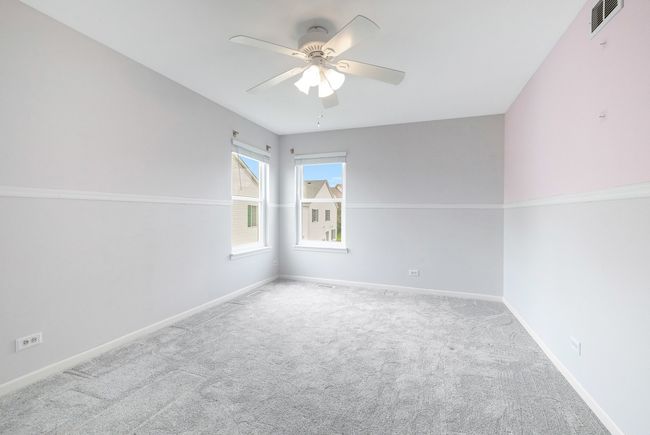 1A - 675 Fieldcrest Dr, Condo with 3 bedrooms, 3 bathrooms and 2 parking in South Elgin IL | Image 12