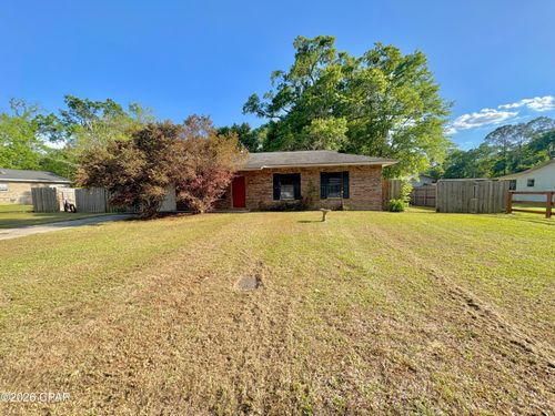 1395 Warren Ave, Chipley, FL, 32428-1044 | Card Image