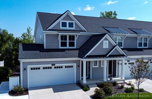 1179 Stagecoach Dr, Byron Center, MI, 49315-5904 | Card Image