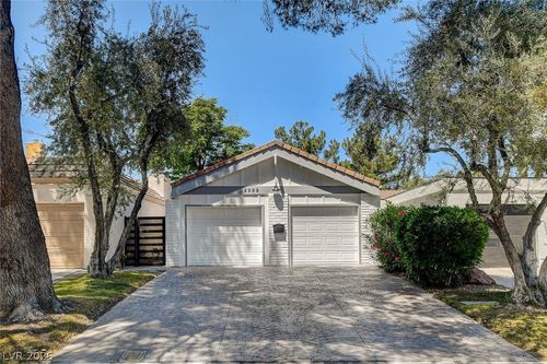 2999 Bel Air Dr, Las Vegas, NV, 89109-1585 | Card Image