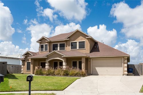 5701 Loire Blvd, Corpus Christi, TX, 78414-4221 | Card Image