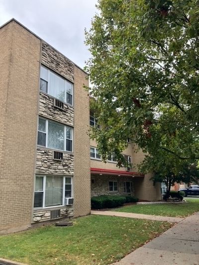 603 - 415 S Maple Avenue, Condo with 1 bedrooms, 1 bathrooms and 1 parking in Oak Park IL | Image 1