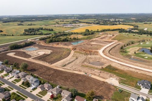 355 Somerby Pkwy Ne, Byron, MN, 55920-5509 | Card Image