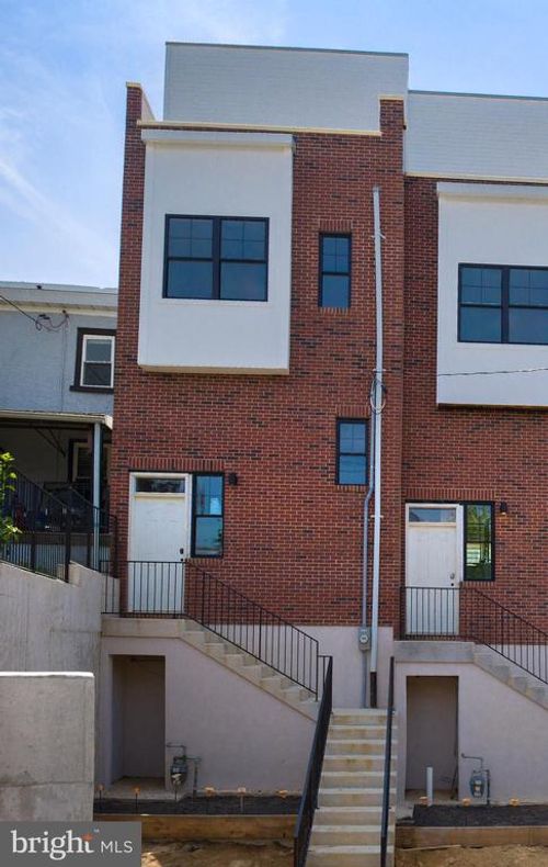 303 Fountain St, PHILADELPHIA, PA, 19128-4571 | Card Image