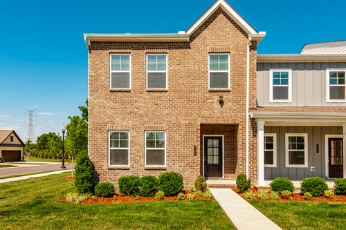 781 Coburg Pvt St, Gallatin, TN, 37066-2896 | Card Image