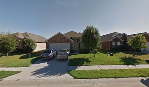 8628 Wagon Trl, Cross Roads, TX, 76227-2216 | Card Image