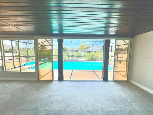 6524 Senegal Palm Way, House other with 3 bedrooms, 2 bathrooms and null parking in APOLLO BEACH FL | Image 30