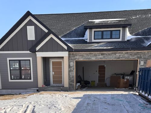 18600 Icebox Ln, Lakeville, MN, 55044-2820 | Card Image