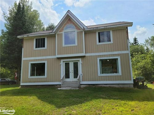 30 Pineaire Lane, Perry, ON, P0A1M0 | Card Image