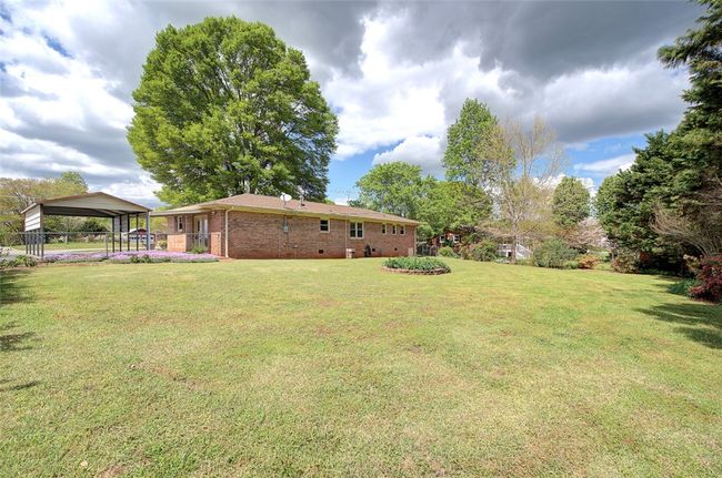 1118 N Highway 11, House other with 3 bedrooms, 2 bathrooms and null parking in West Union SC | Image 24
