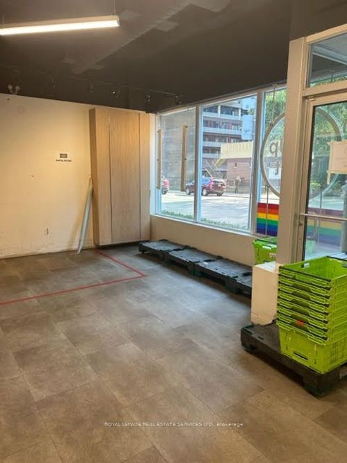 609 Church St, Toronto, ON, M4Y2E6 | Card Image