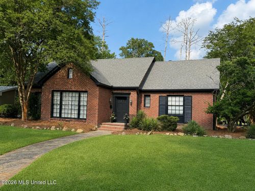 272 N Davis St, Forest, MS, 39074-3552 | Card Image