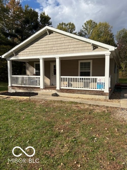 892 W 625 S, Columbus, IN, 47201-9231 | Card Image