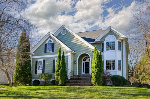 43 Edgewood Rd, Southborough, MA, 01772-2009 | Card Image