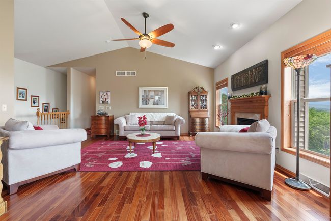 W10975 Lake View Dr, House other with 4 bedrooms, 3 bathrooms and null parking in Lodi WI | Image 5