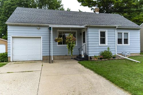 916 Clark Street, Watertown, WI, 53094 | Card Image