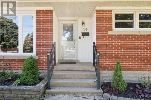 14 Skov Cres, Guelph, ON, N1E4B7 | Card Image