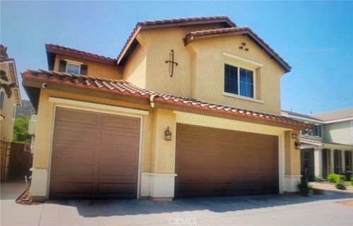 32023 Cottage Glen Dr, Lake Elsinore, CA, 92532 | Card Image