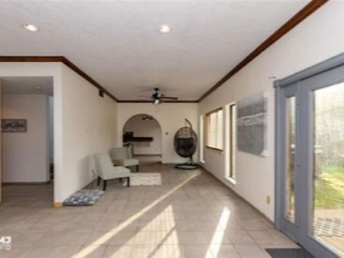 never-flooded-6770 Lexington, Beaumont, TX, 77706 | Card Image