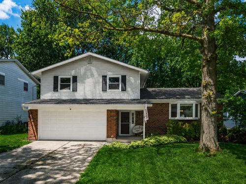 625 Heritage Blvd, Delaware, OH, 43015-1119 | Card Image