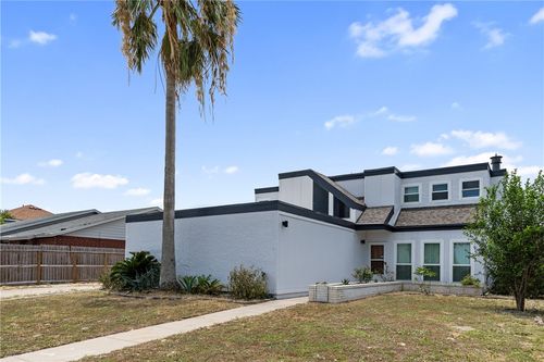 13801 Suntan Ave, Corpus Christi, TX, 78418-6052 | Card Image