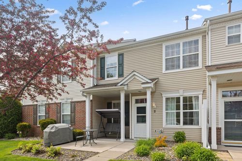 2-15648 Emerald Dr N, Hugo, MN, 55038-4588 | Card Image