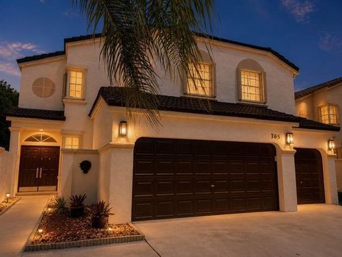 765 Nw 155th Ter, Pembroke Pines, FL, 33028-1511 | Card Image