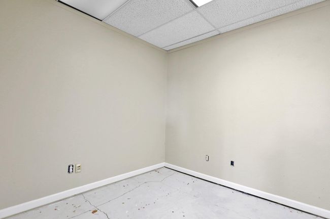 STE-204 - 835 Louisa St, Home with 0 bedrooms, 0 bathrooms and null parking in Lansing MI | Image 4