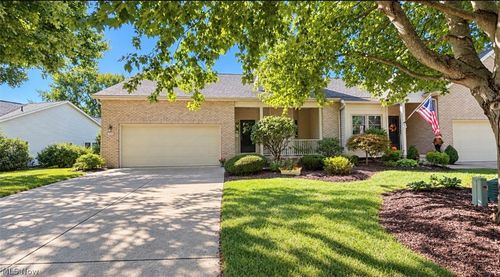 2548 Glenshire Cir, Uniontown, OH, 44685 | Card Image