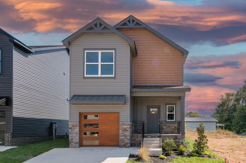 551 Charleston Cove Way, Clarksville, TN, 37043-2739 | Card Image