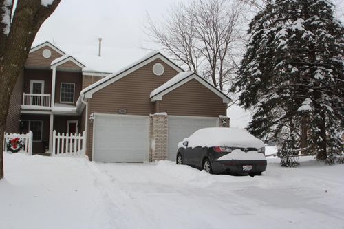 1301 Mckusick Road Ln N, Stillwater, MN, 55082-4163 | Card Image