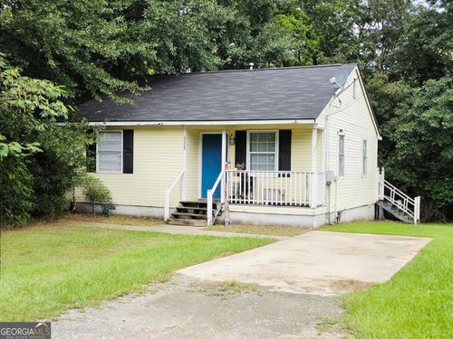 3955 Fairmont Ave, Macon, GA, 31204-2252 | Card Image