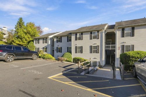 11-27 Lexington Hl, Harriman, NY, 10926-3437 | Card Image