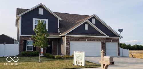 9122 Hemingway Dr, Indianapolis, IN, 46239-1677 | Card Image