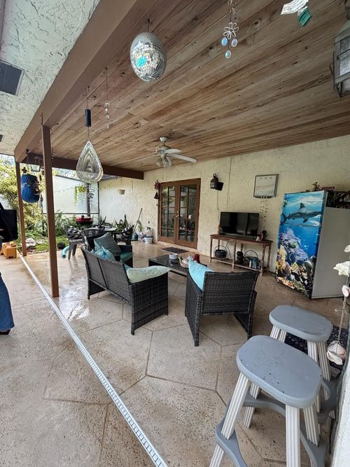 16319 E Cheltenham Dr, Loxahatchee, FL, 33470-3715 | Card Image