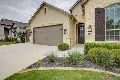 1435 Oaklawn Drive, New Braunfels, TX, 78132 | Card Image