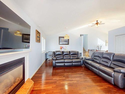 1119 Briar Rd, Pincher Creek, AB, T0K1W0 | Card Image