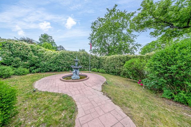 414 Maple St, House other with 2 bedrooms, 7 bathrooms and null parking in Big Rapids MI | Image 8