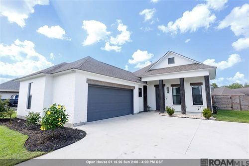 13985 Highgrove Ave, Baton Rouge, LA, 70818-4323 | Card Image
