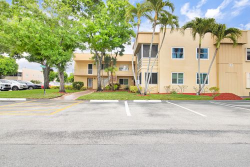 525 Capri K, Delray Beach, FL, 33484-5131 | Card Image