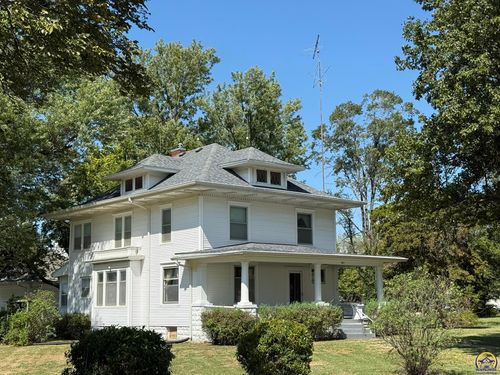 203 Anderson St, Olpe, KS, 66865-9237 | Card Image
