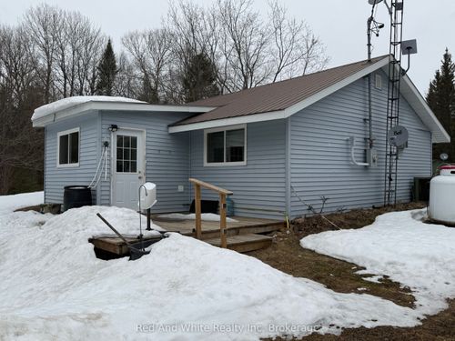 2650 Nipissing Road S, Magnetawan, ON, P0A1P0 | Card Image