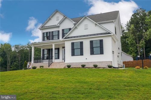 3716 Rocketts Ridge Dr, Sandy Hook, VA, 23153-2274 | Card Image